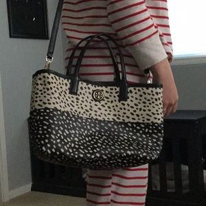 Tory Burch Kerrington crossbody shopper